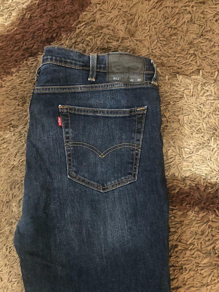 levis 42x30